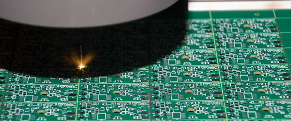 PCB激光切割 PCB分板方式有哪些?什么是激光PCB分板?(圖2)
