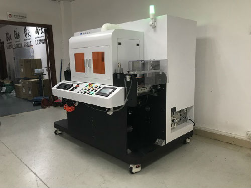 QQ20181203-0.jpg 激光切割打樣機(jī)與卷對(duì)卷激光模切打樣機(jī),哪個(gè)更合適你?(圖1)